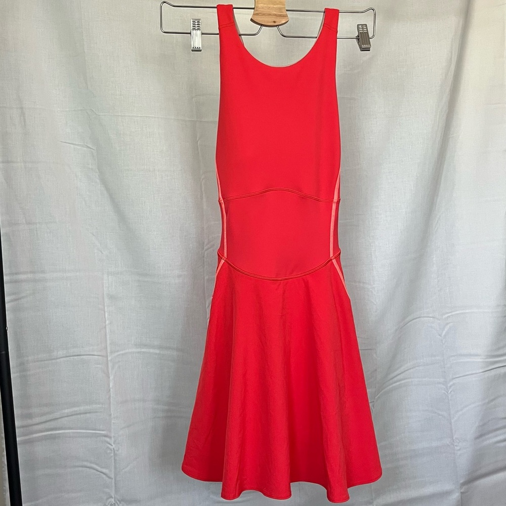 NWT Limited Edition Lululemon Court Crush Dress